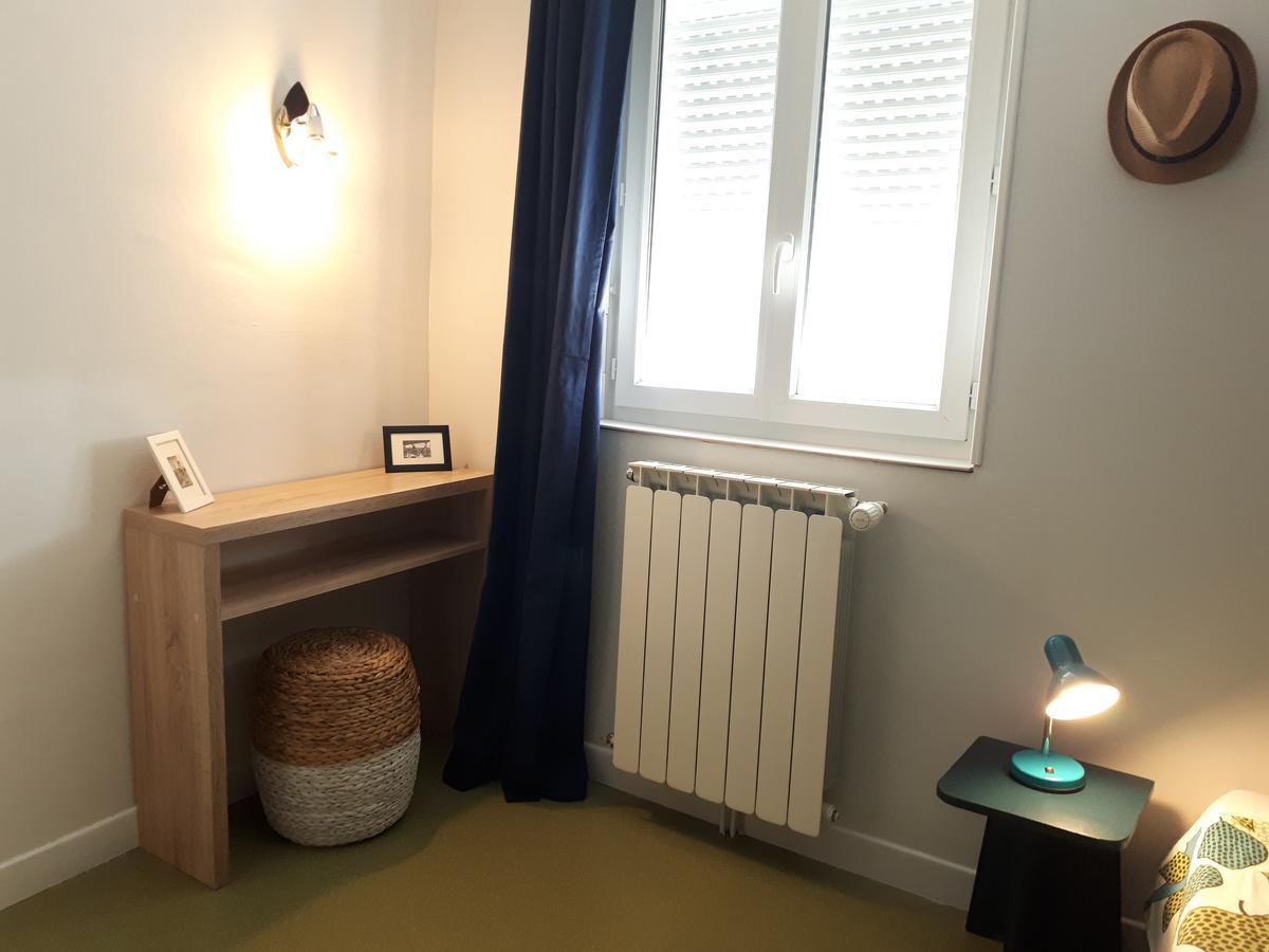 Le Grand Val Bed & Breakfast Lavastrie ภายนอก รูปภาพ